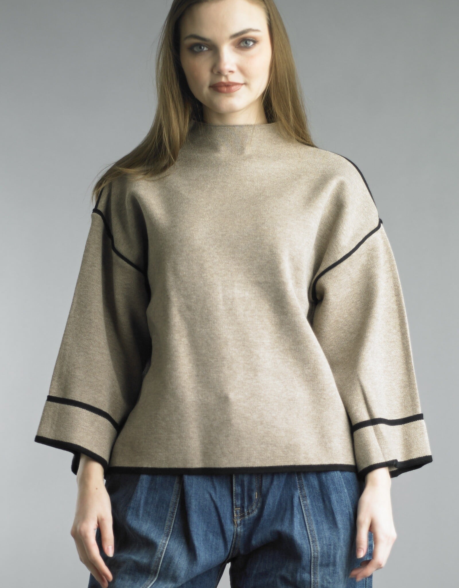 Tempo Paris Contrast Trim Sweater in Taupe