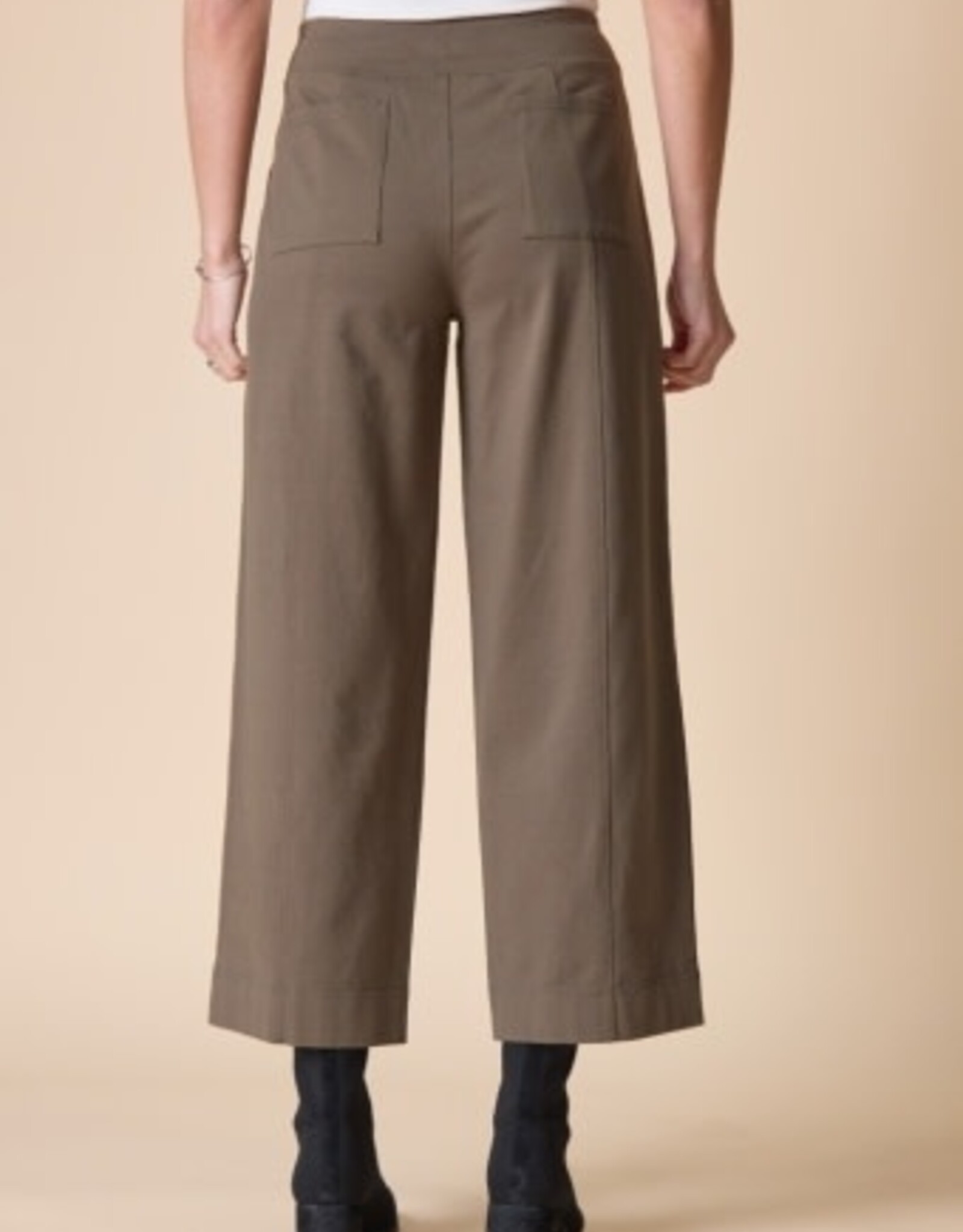 Habitat Clothes to Live In Angled Pocket Flood Pant