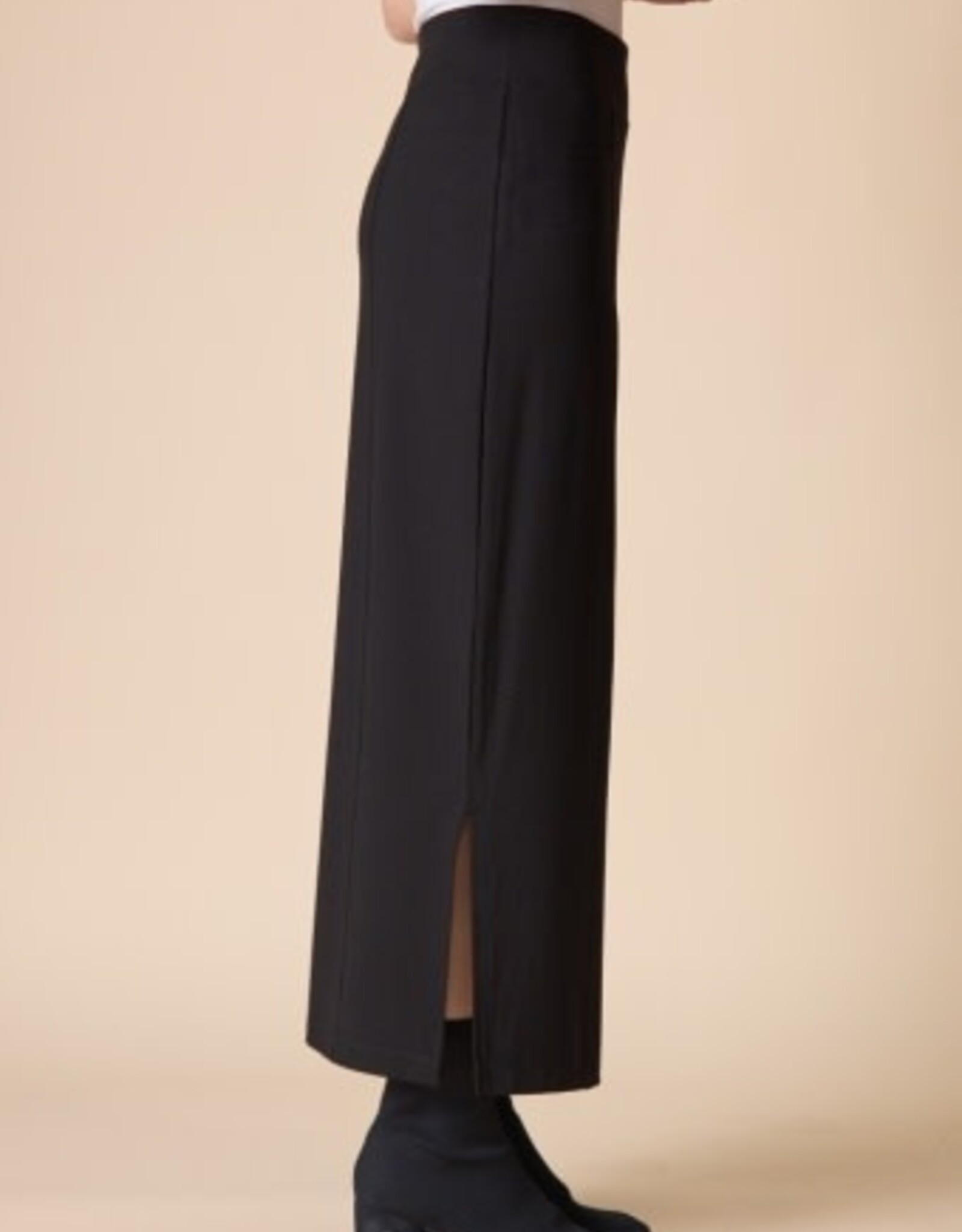 Habitat Clothes to Live In Core Travel Straight Skirt