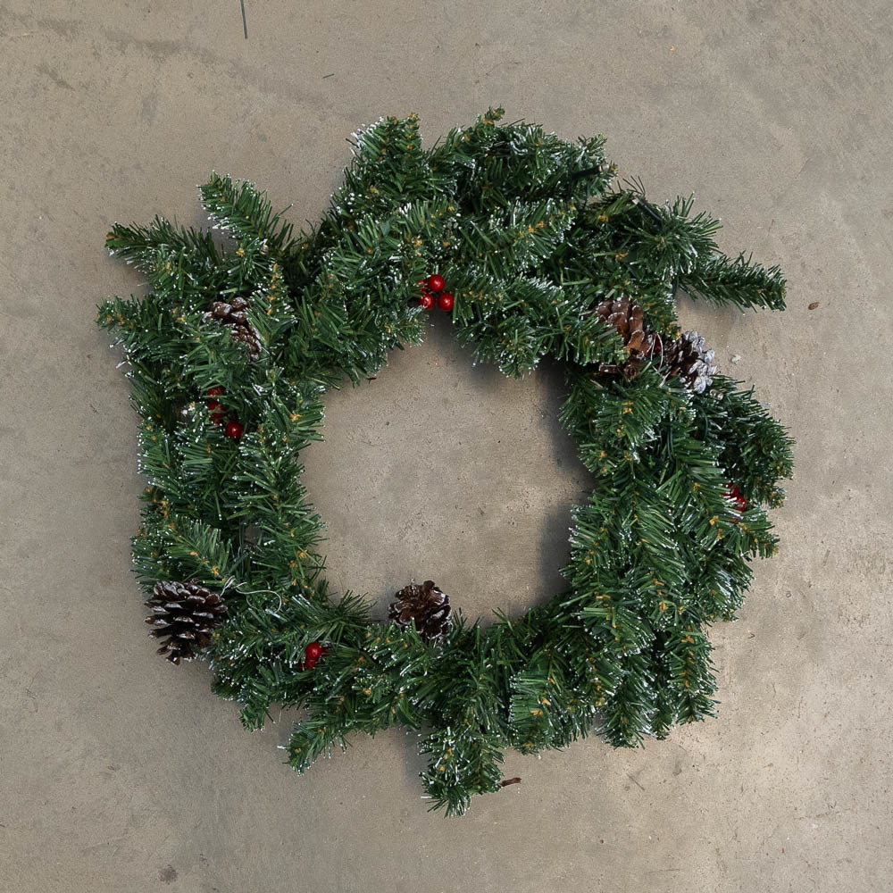 Creston wreath led battery operated green
