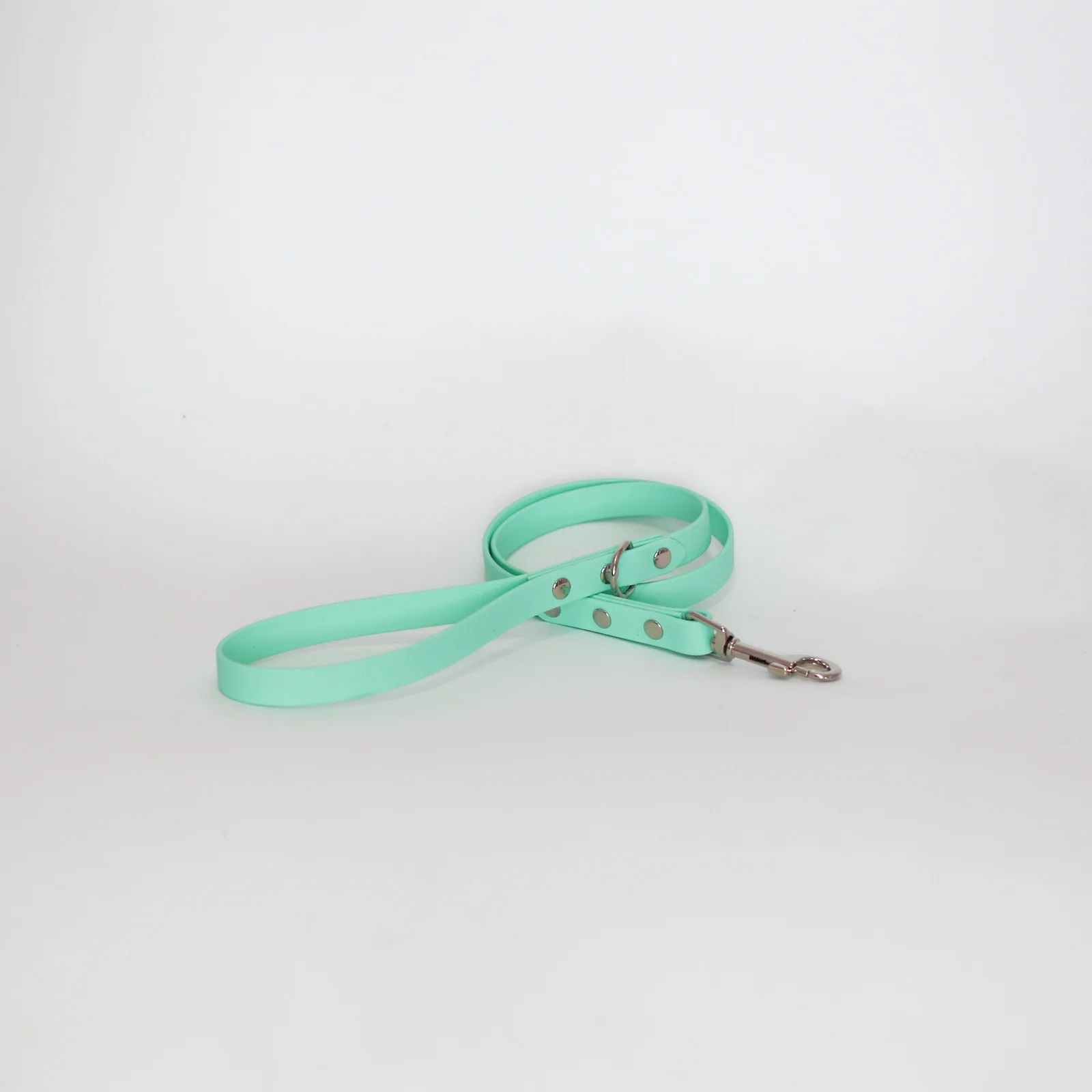 jema + jaxx handmade Biothane 5/8" Classic Leash