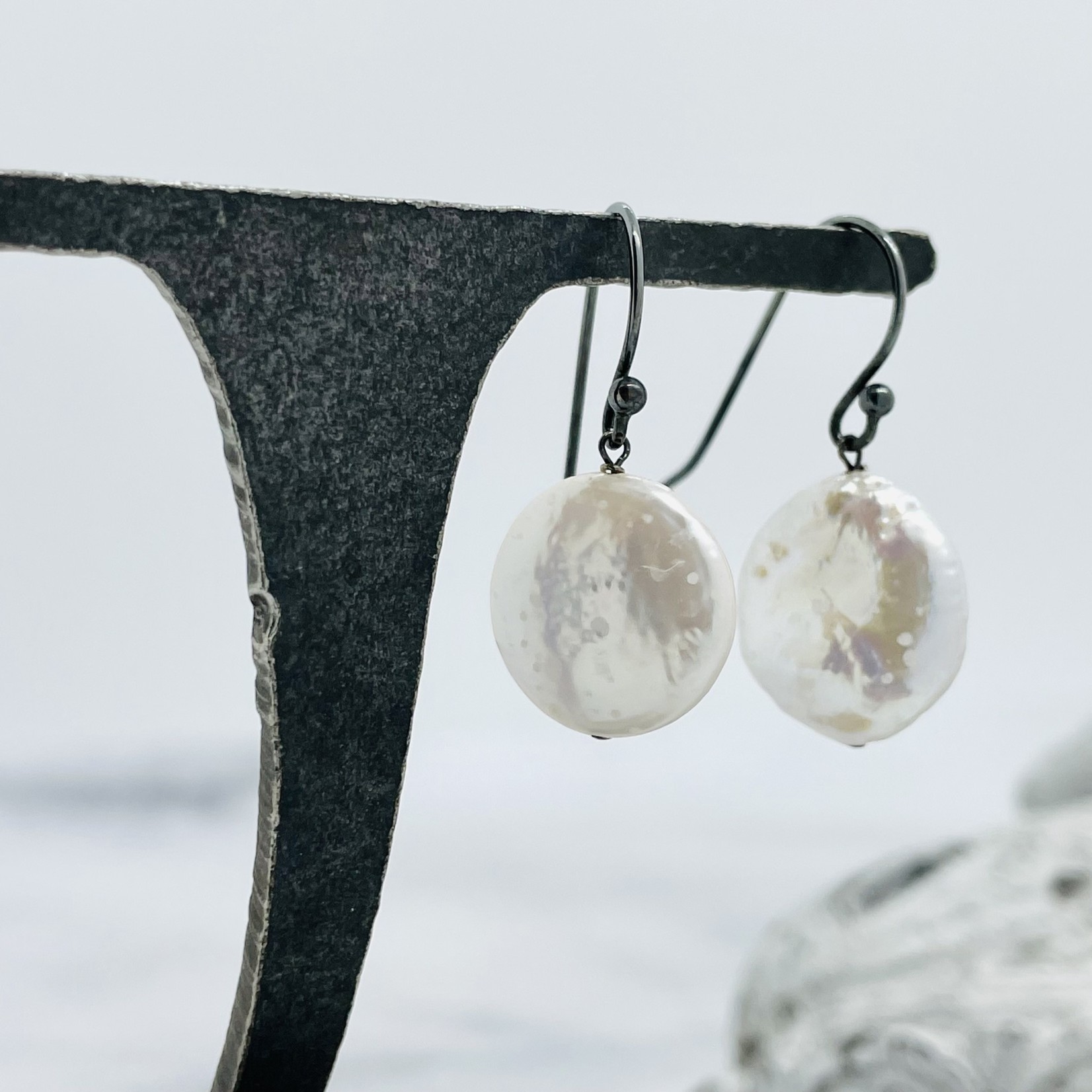 Handmade earrings with white coin pearl, oxidized