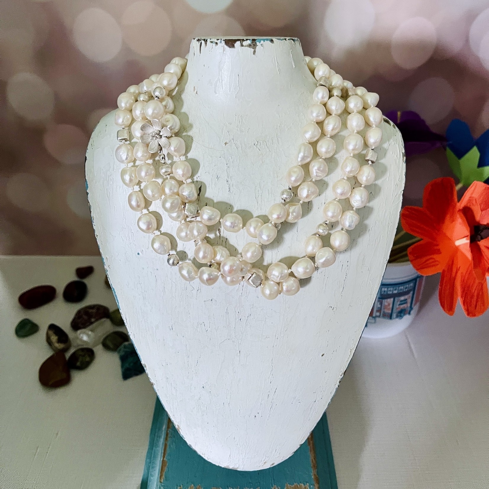 Handmade Necklace with White Pearls