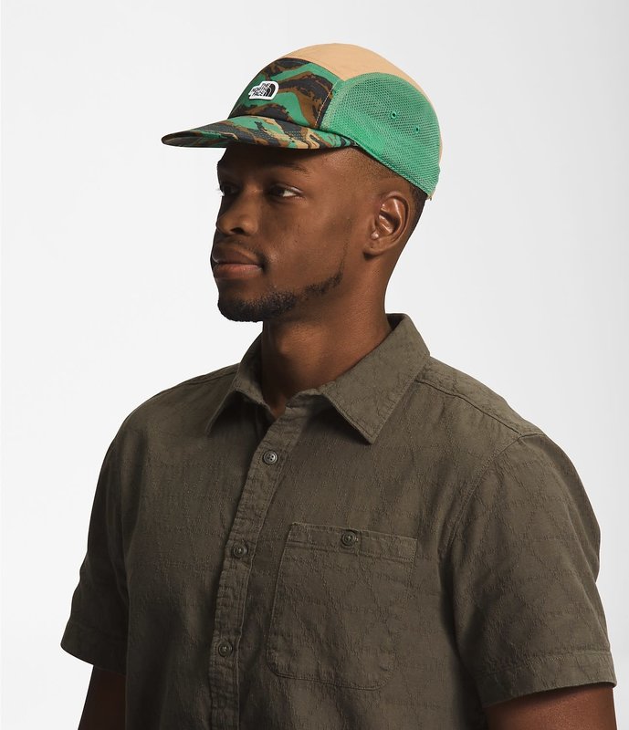 North face class hotsell v trucker hat