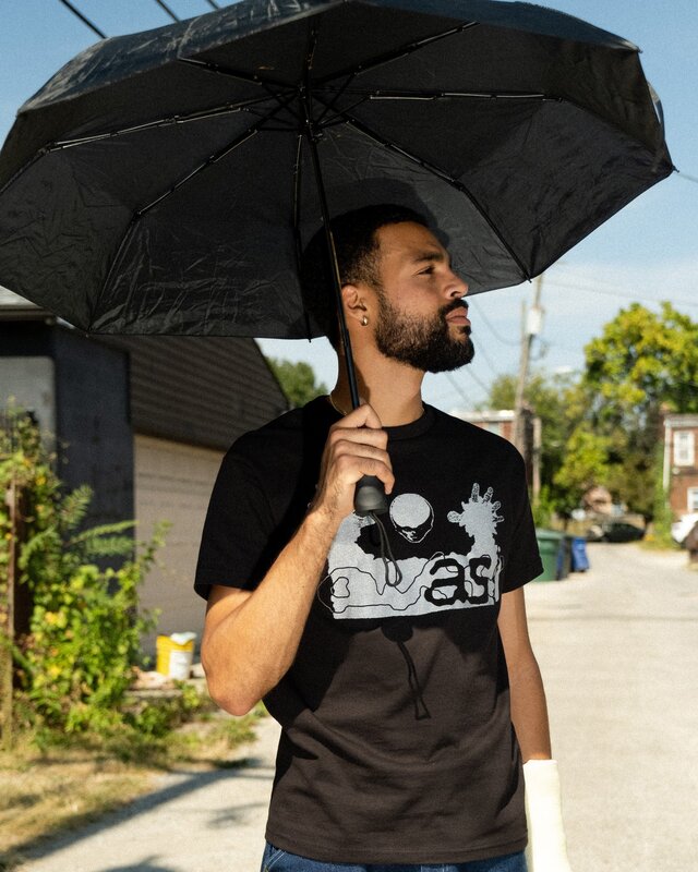 Quasi Beam Tee - Black