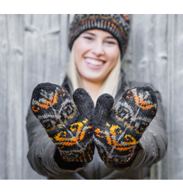 Nepal Natalia Mittens Black