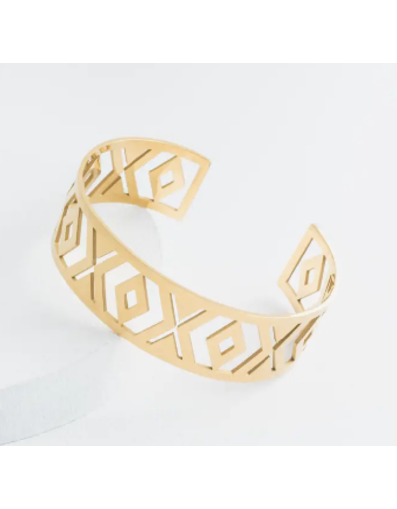 China XOXO Gold Cuff Bracelet