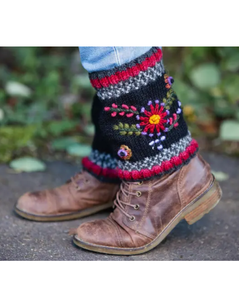 Nepal Abigail Wool Boot Cuff black