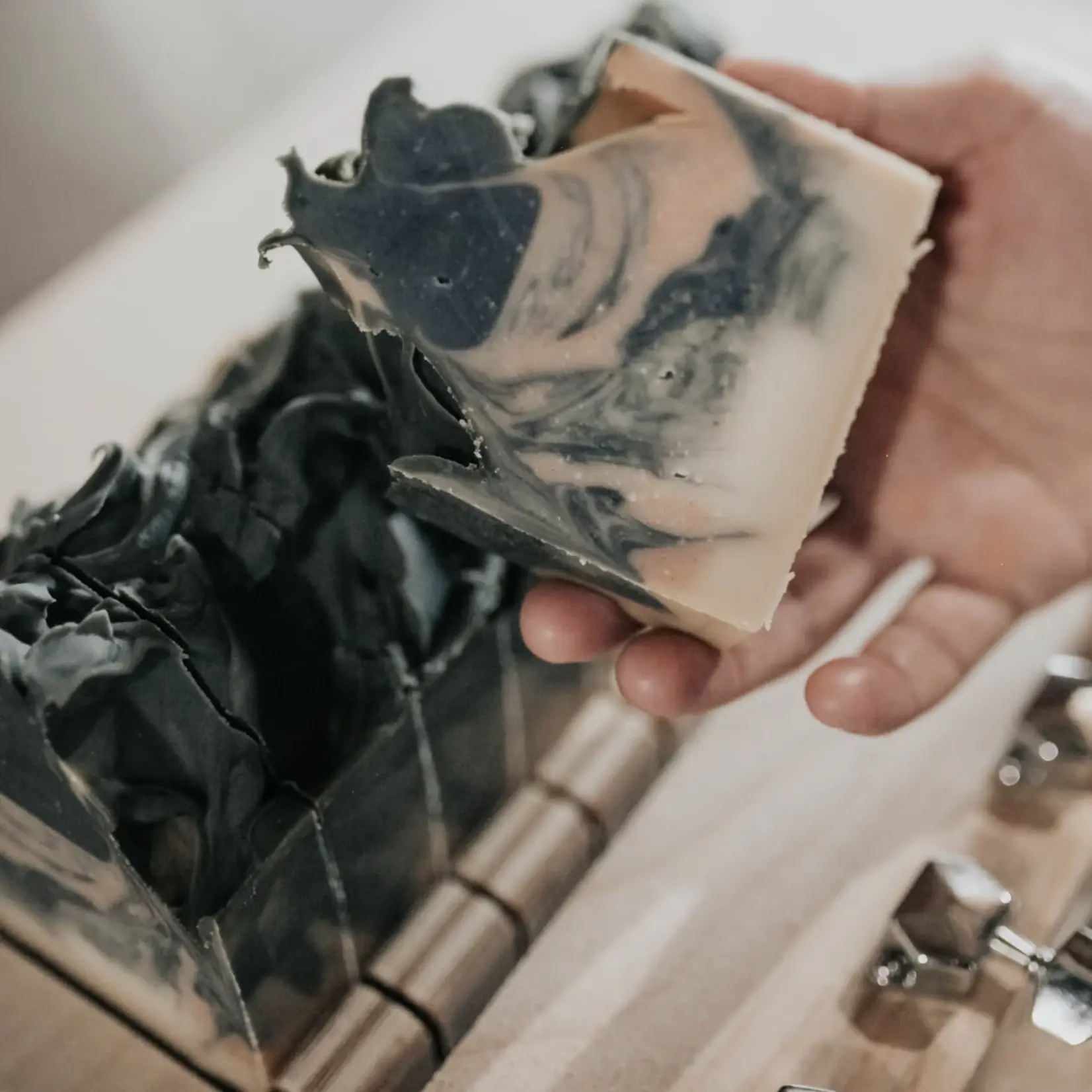 SOAK Bath Co Soap Bar - Tobacco Leaf