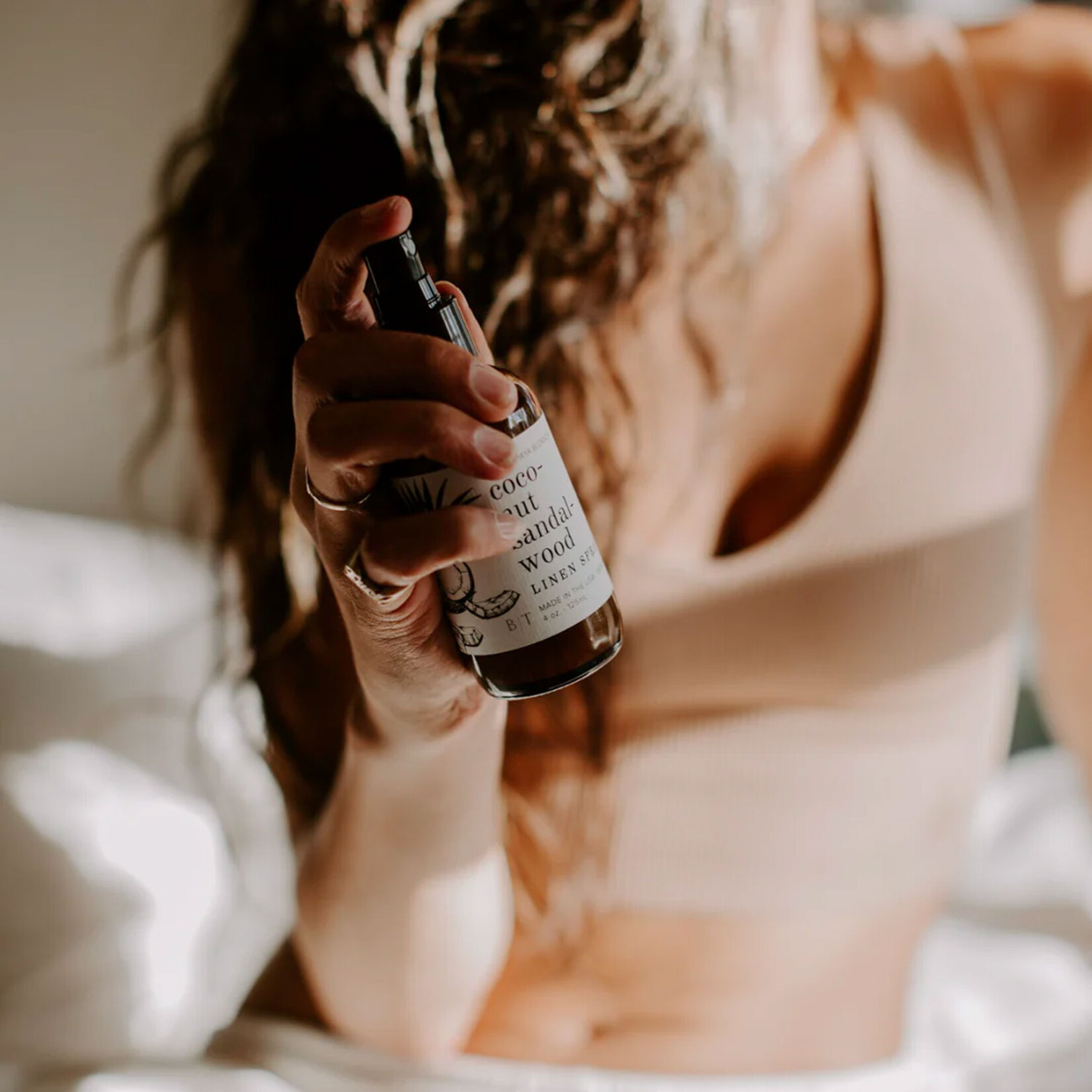 Broken Top Coconut Sandalwood - Linen Spray | Reed Diffuser | Soy Candle