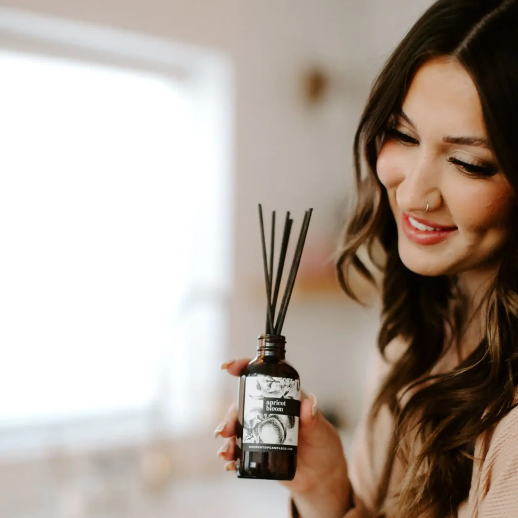 Broken Top Apricot Bloom - Linen Spray | Reed Diffuser