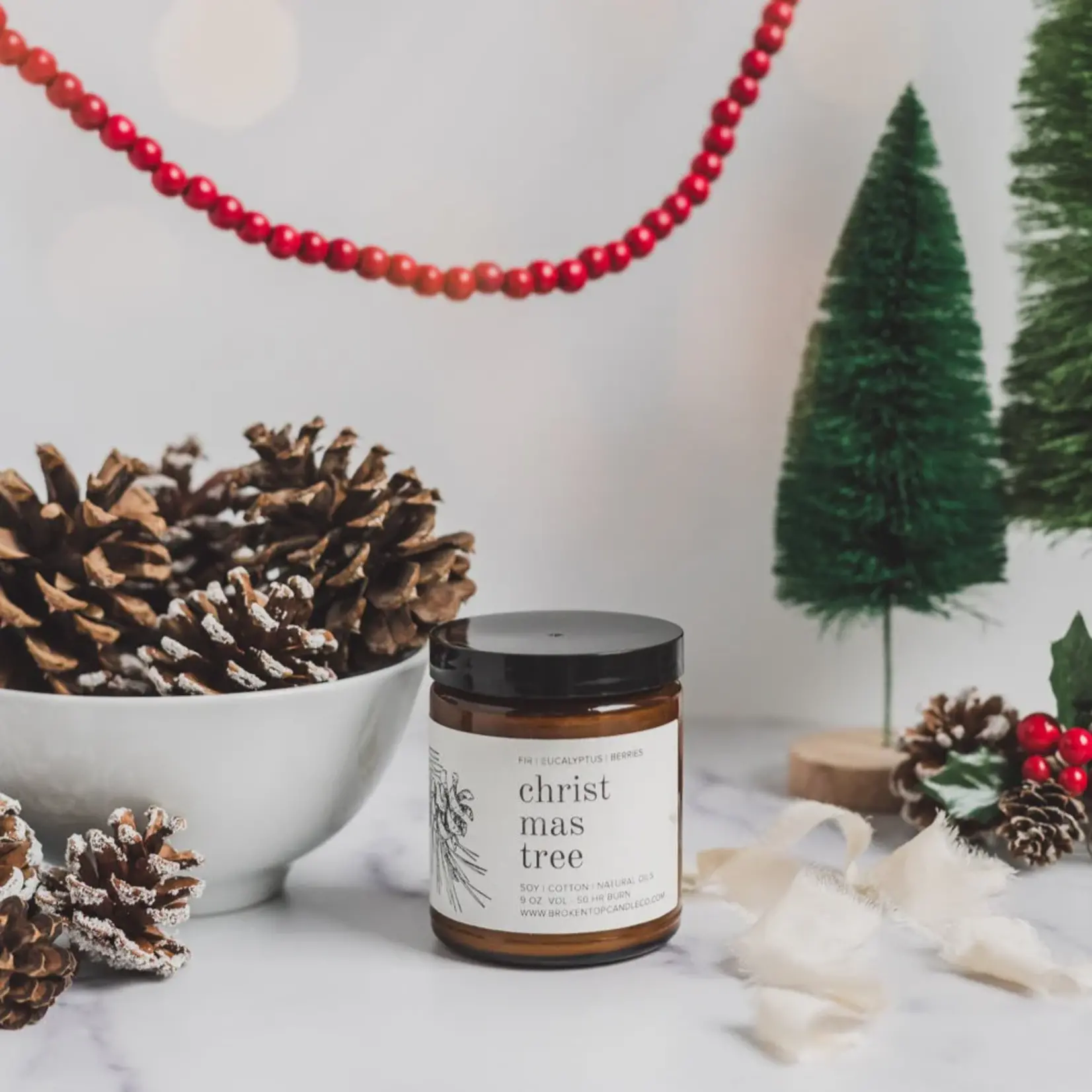 Broken Top Christmas Tree - Linen Spray | Soy Candle