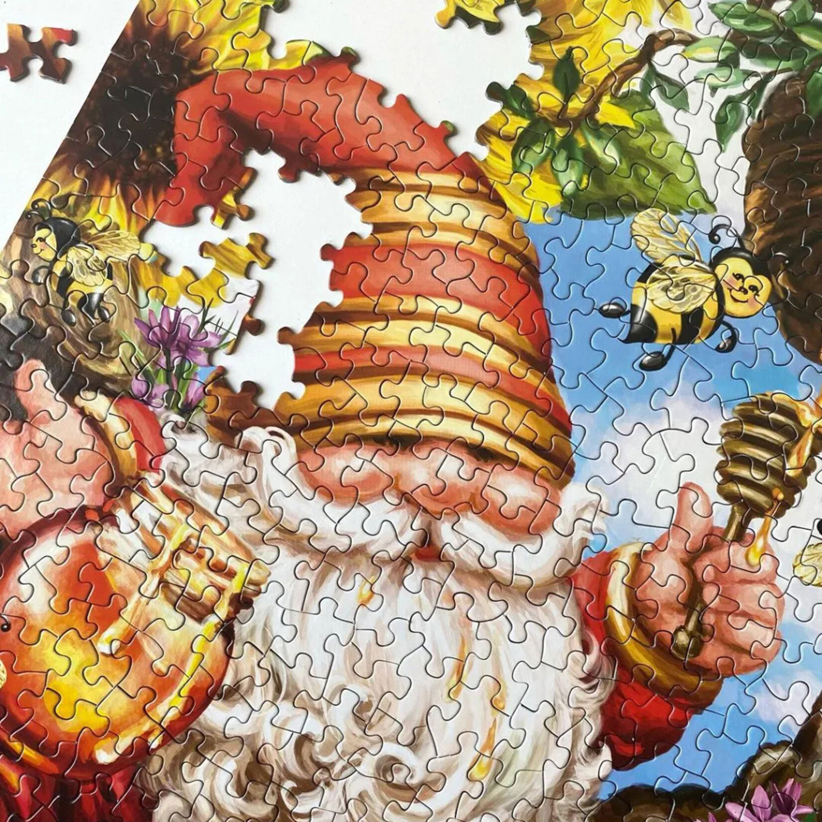 Springbok Jigsaw Puzzle - Gnome Worries Bee Happy (500-Piece)