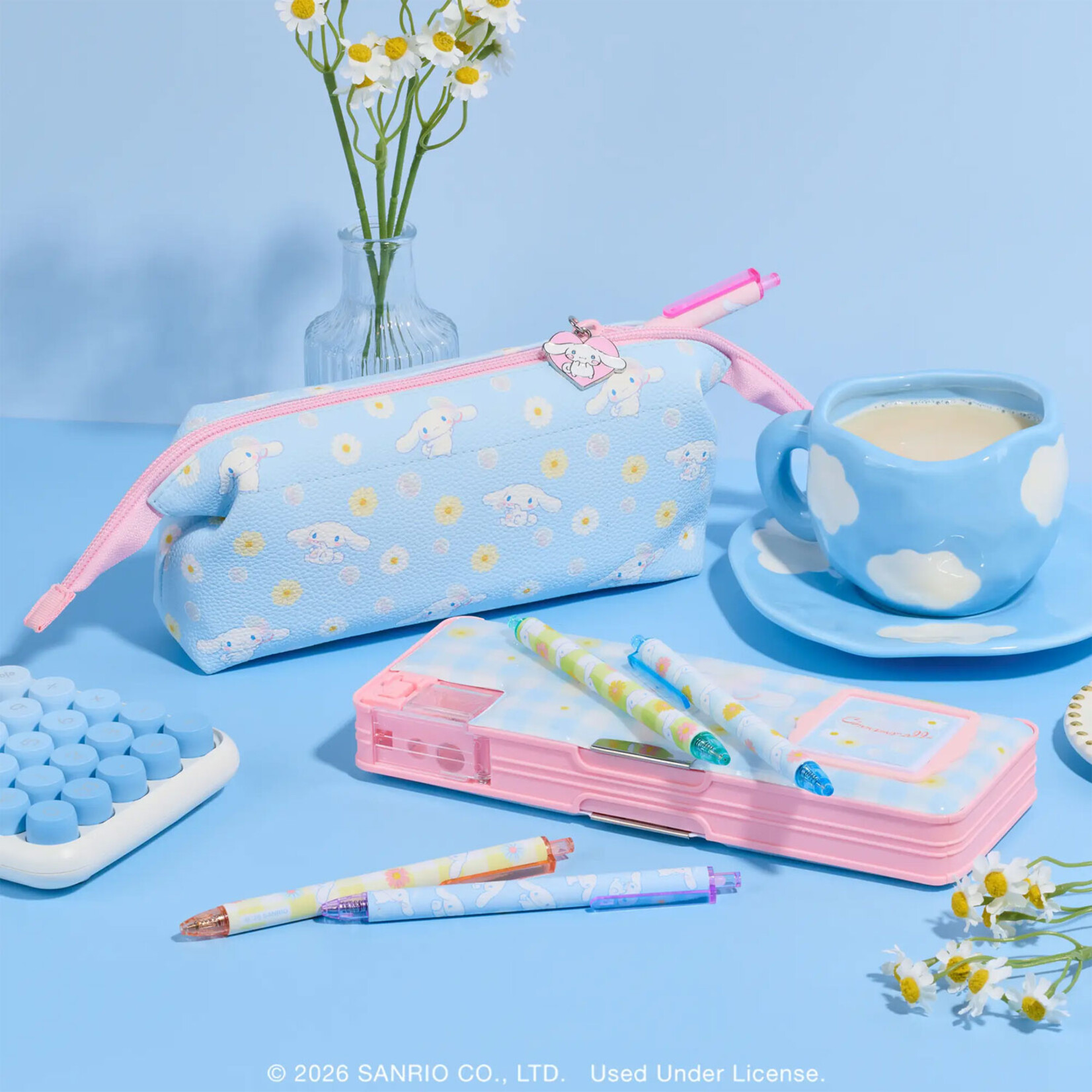 Hello Kitty Pencil Case - Hello Kitty and Friends / Cinnamoroll