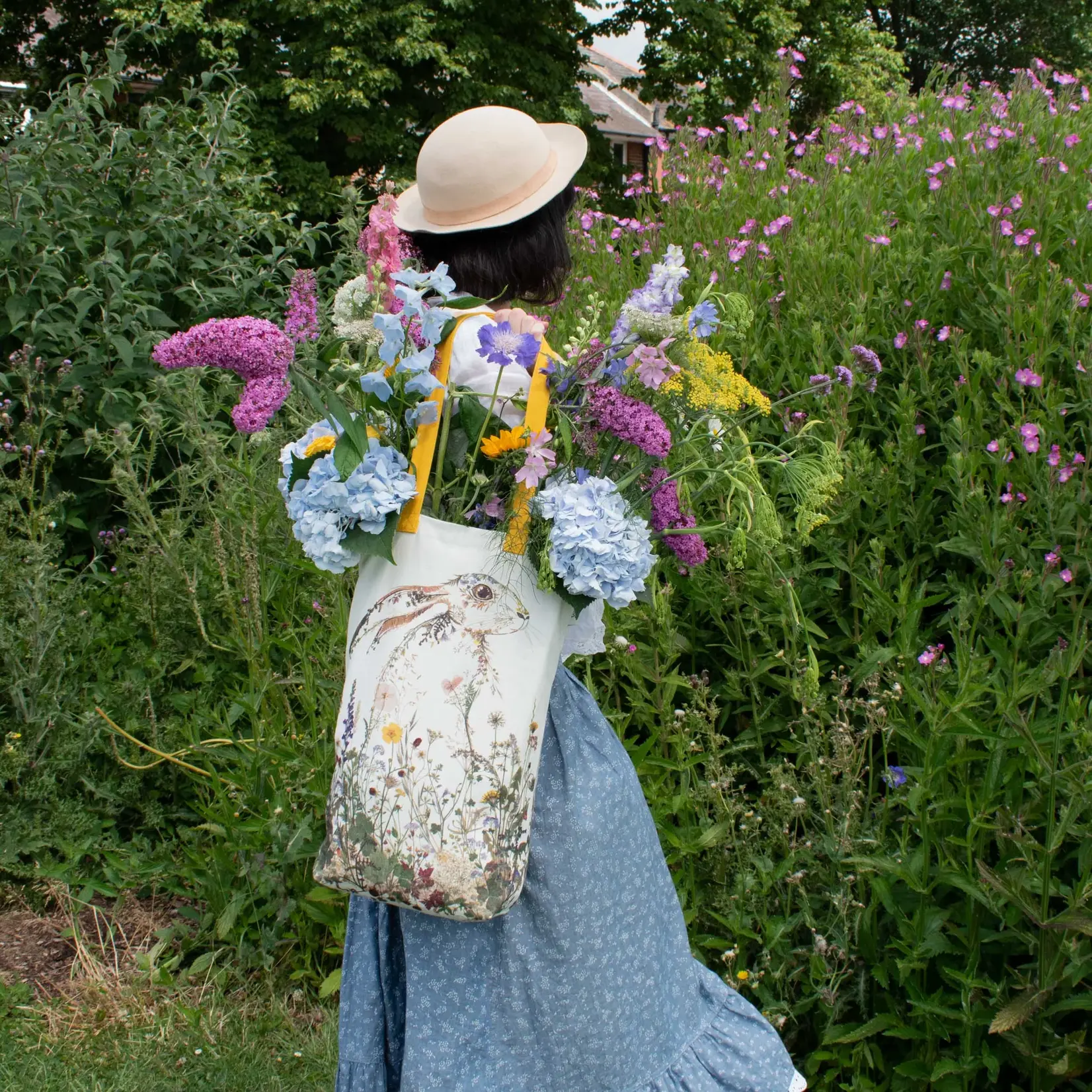 Museums & Galleries Tote - Wildflower Hare