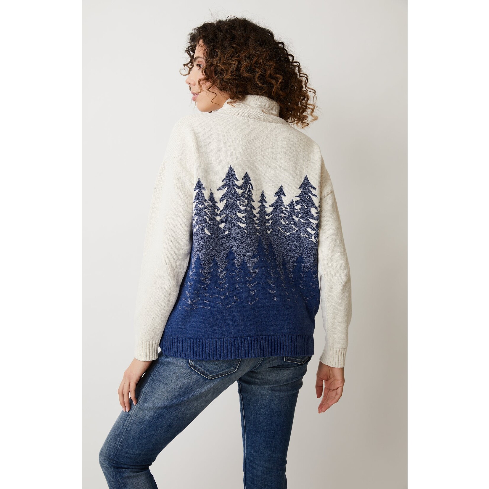 Cotton Country Tree Pullover -