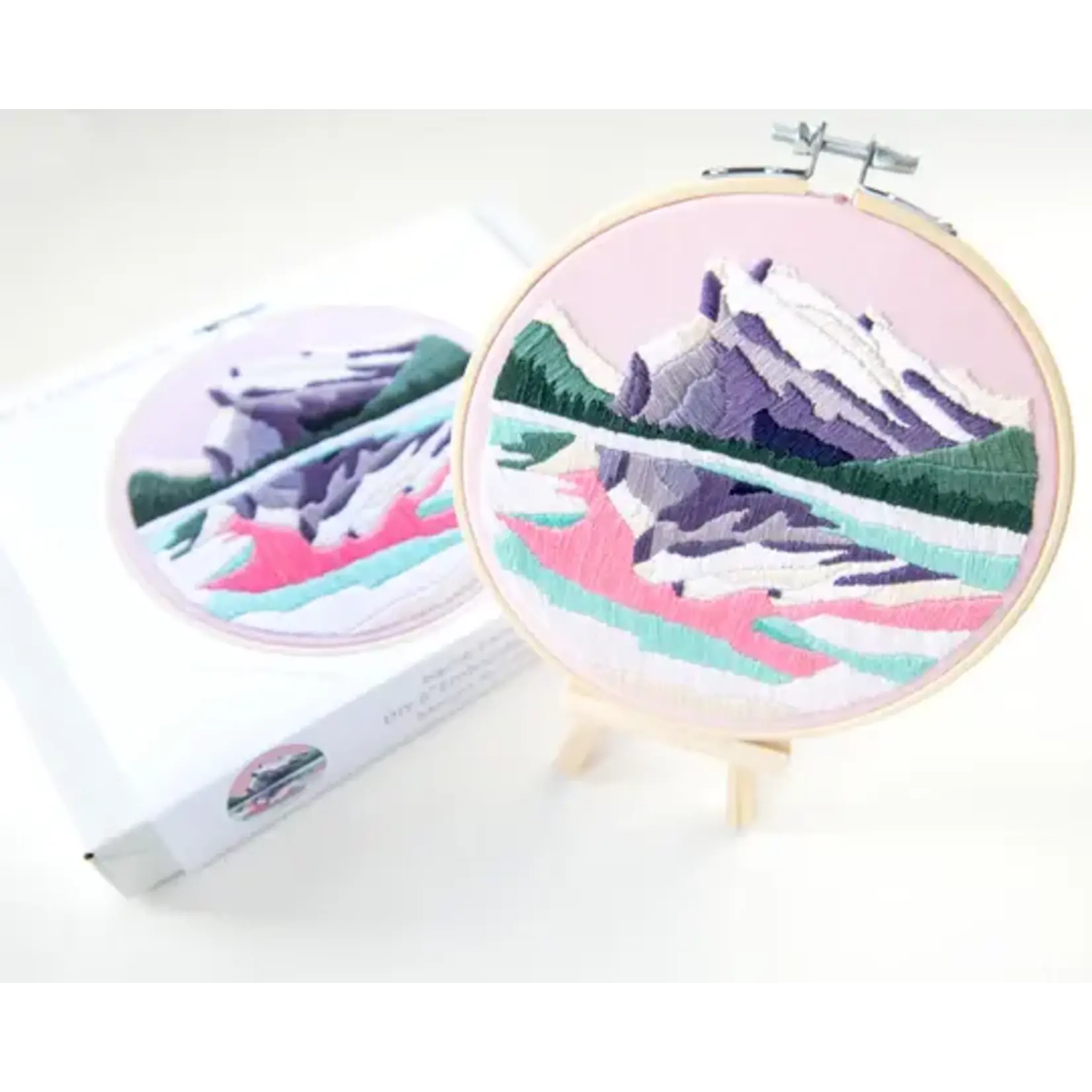 Anna Angiel Embroidery Kit - Mount Rundle