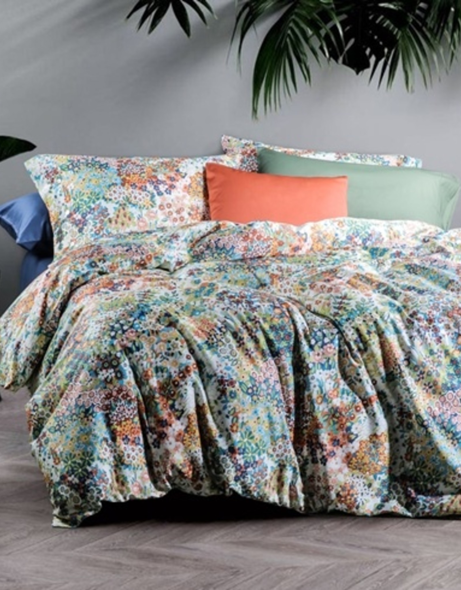 Daniadown Duvet Cover Daniadown Monet Queen w / Pillow Cases