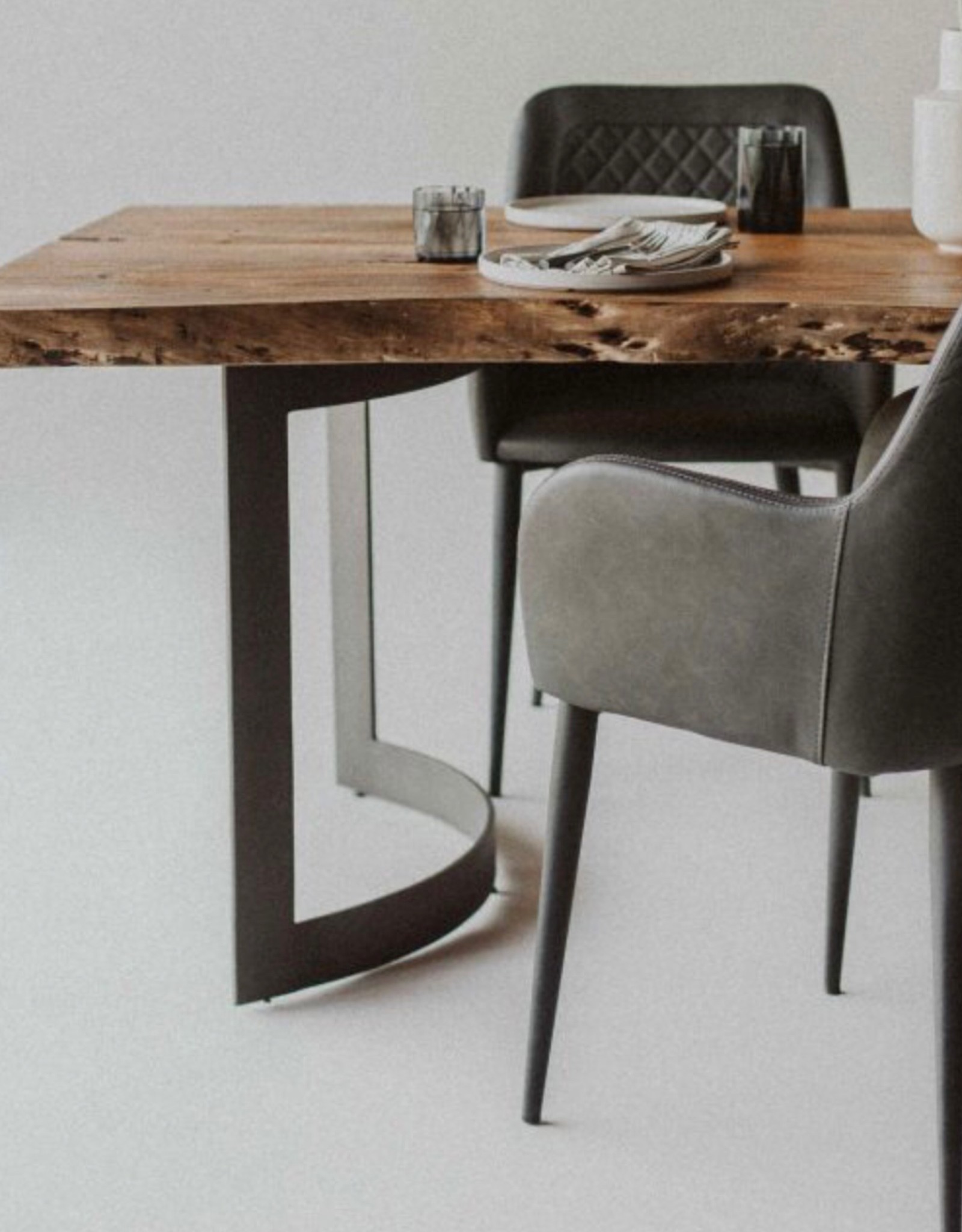 Moes Home Collection Moes Bent Dining Table Extra Small Smoked VE-1036-03