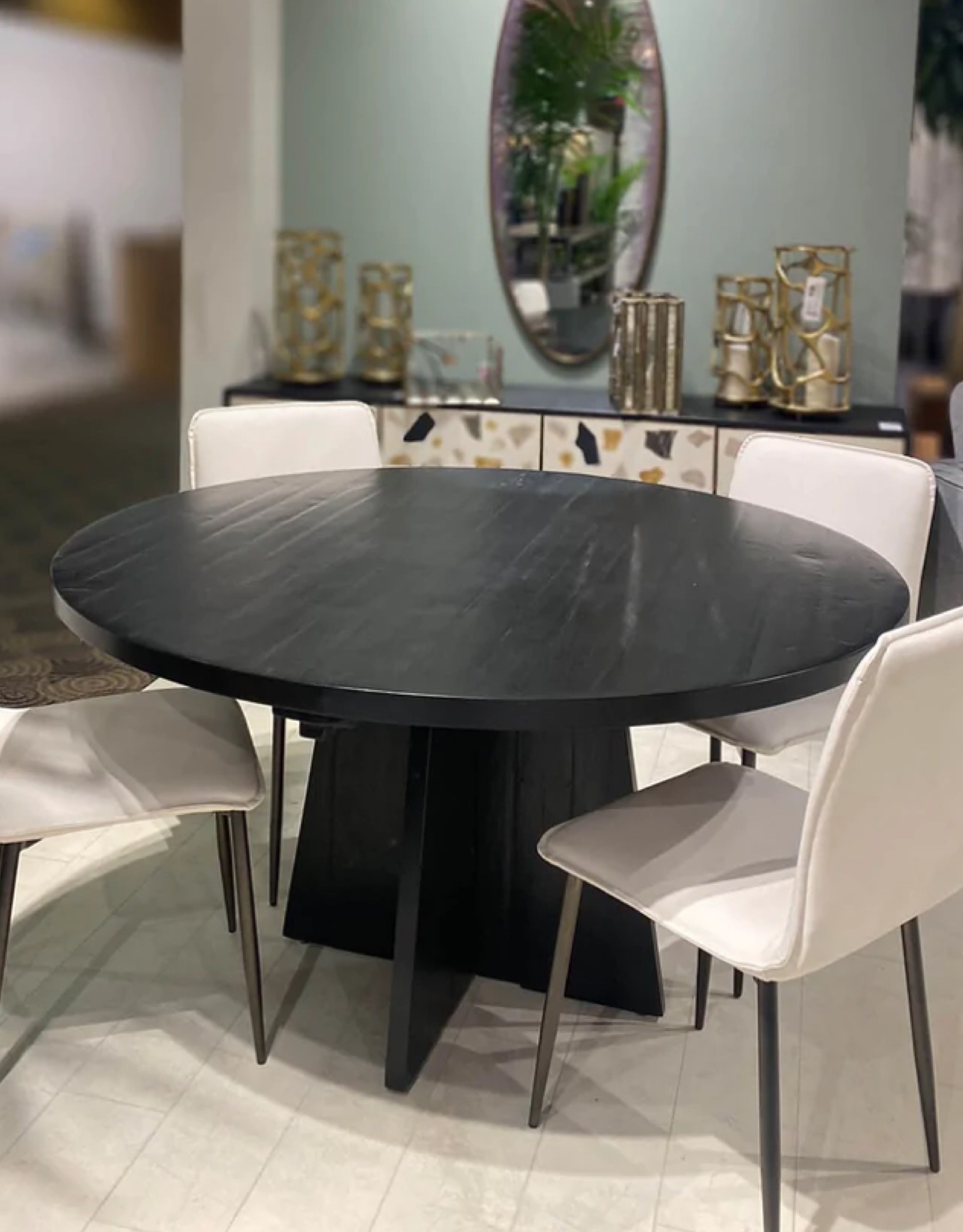 LH Imports Sandro Round Dining Table 55” RNS013
