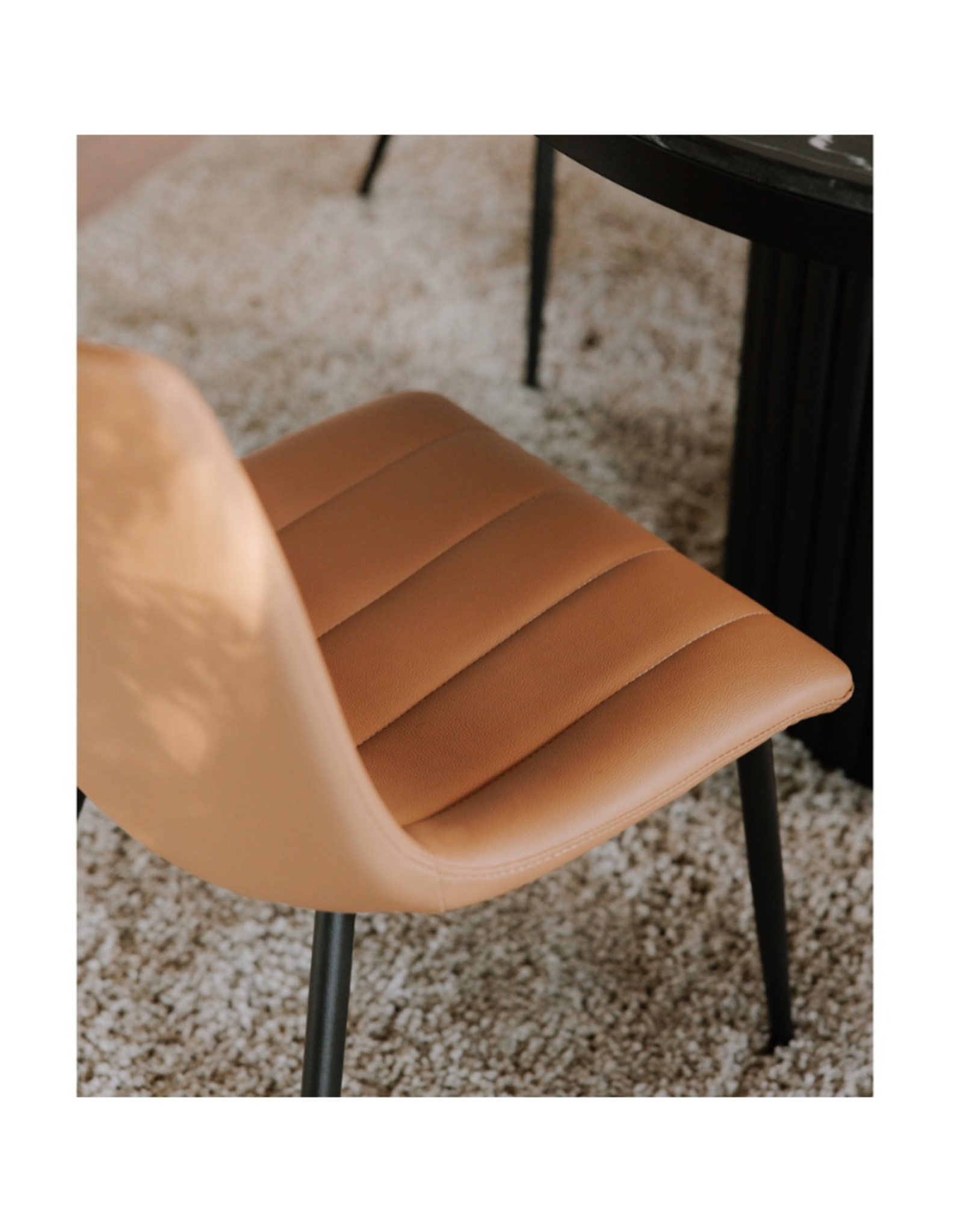 Moes Home Collection Moes Alibi Dining Chair Tan UU-1022-21