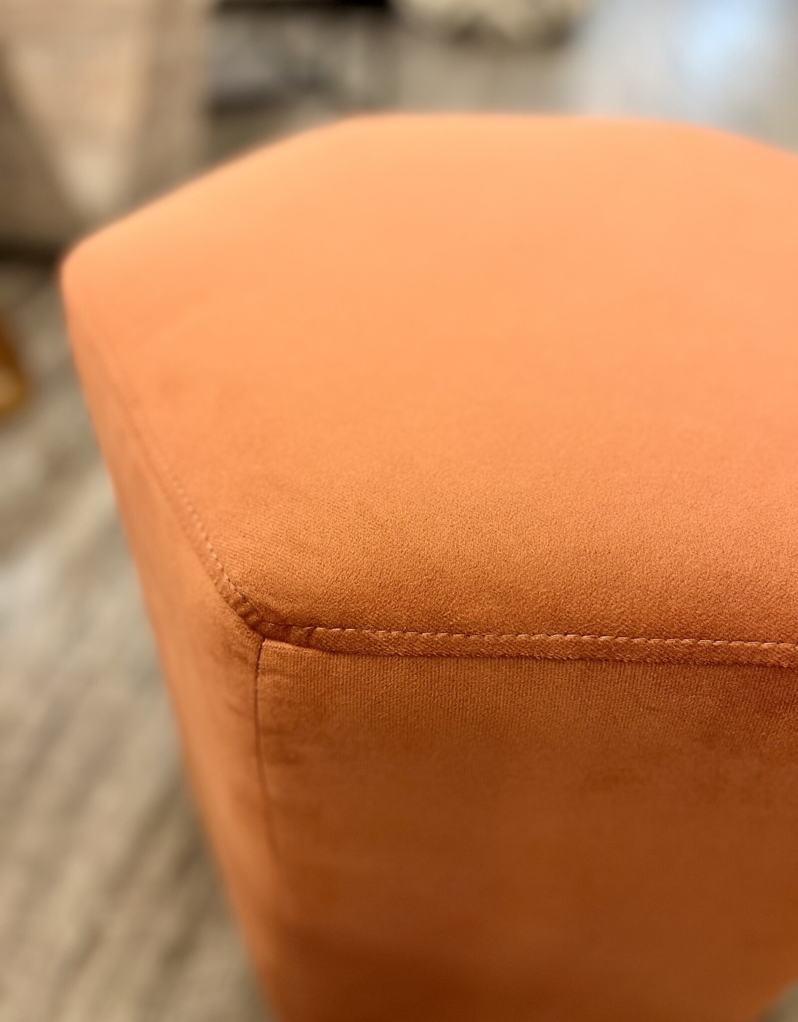 Stylus Stylus Hex Ottoman Mythic Rust (5)