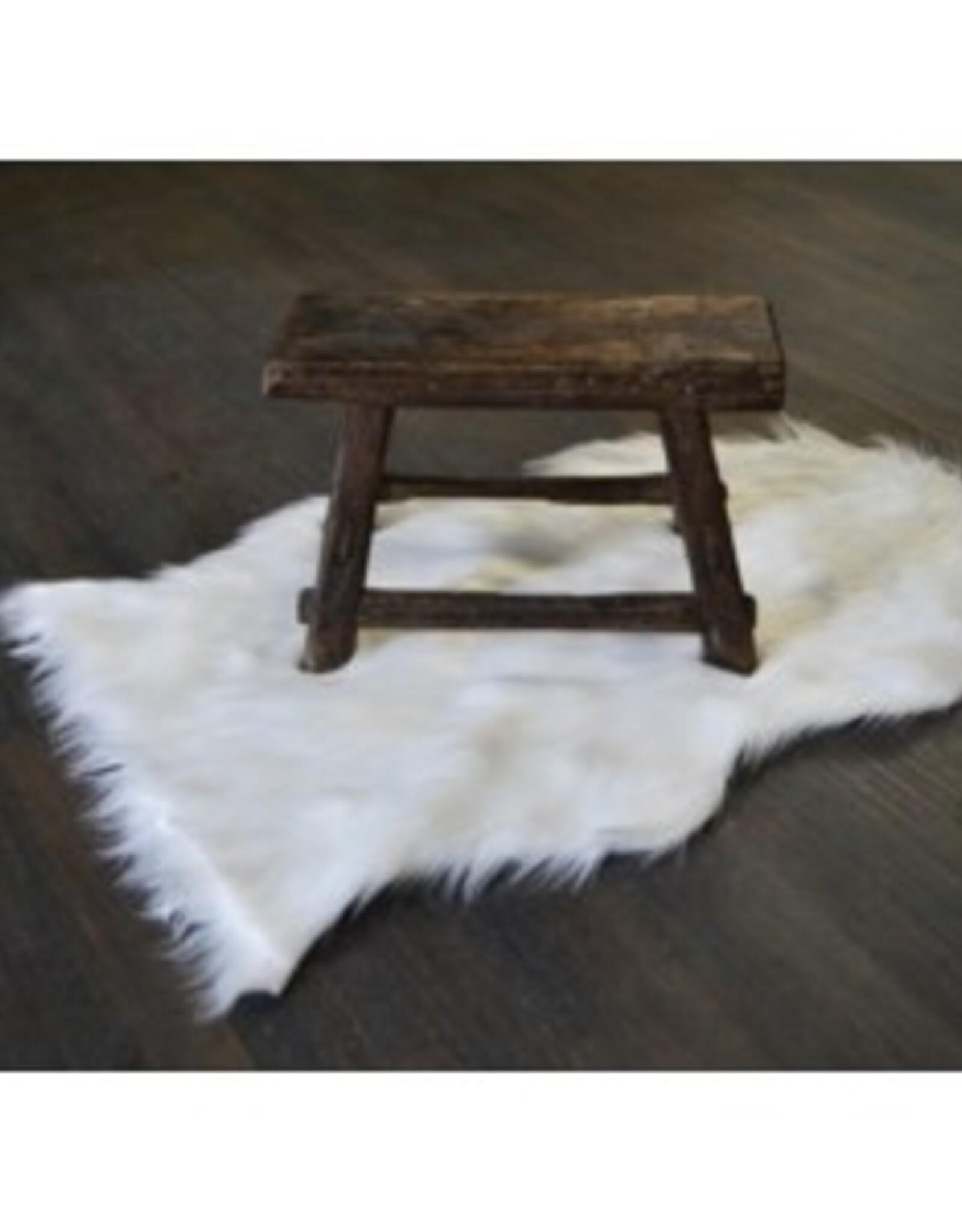 Nostalgia Throw Nostalgia Sheepskin White 758-025