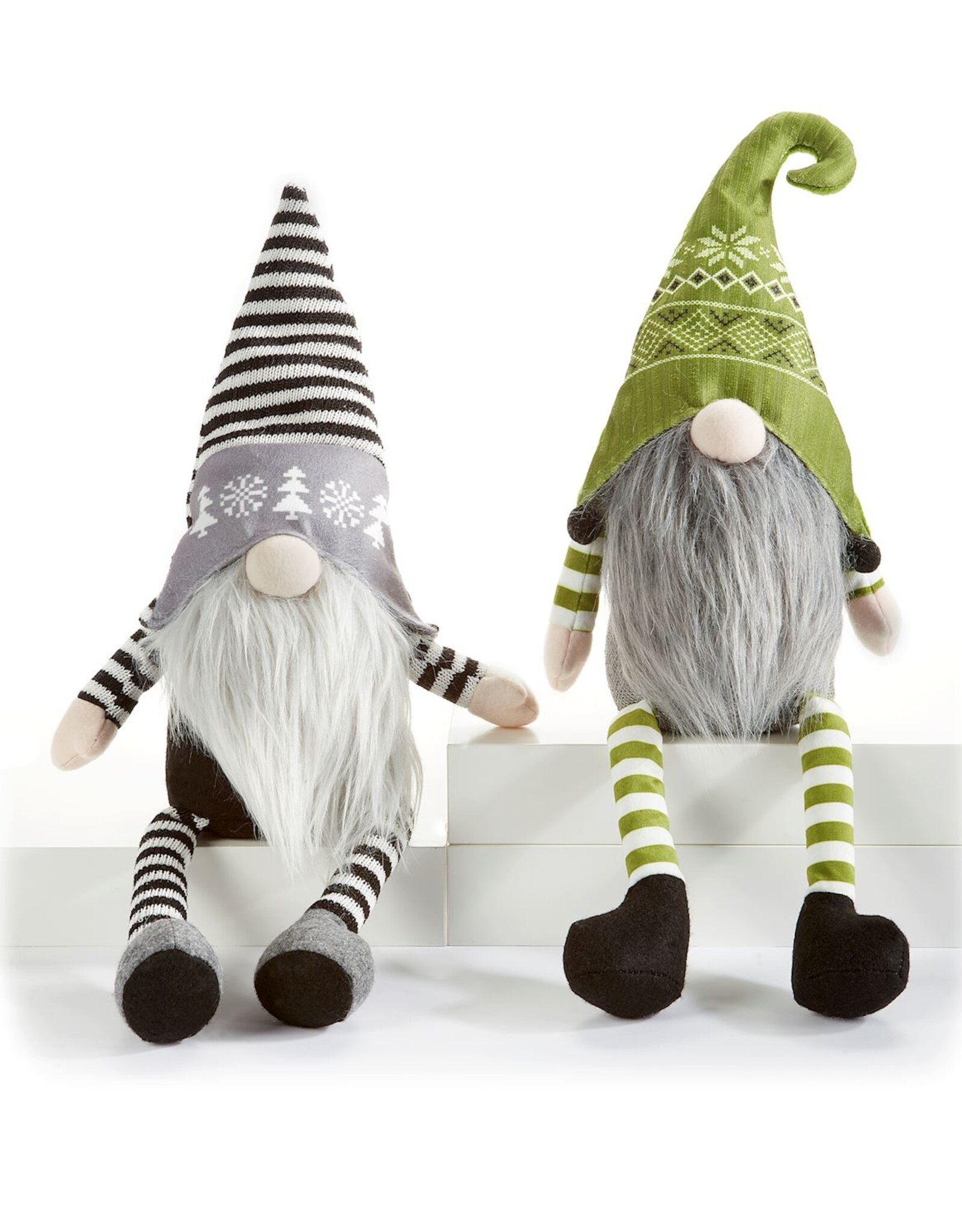 Xmas Giftcraft Gnome Shelf Sitter w/Green Hat 681279