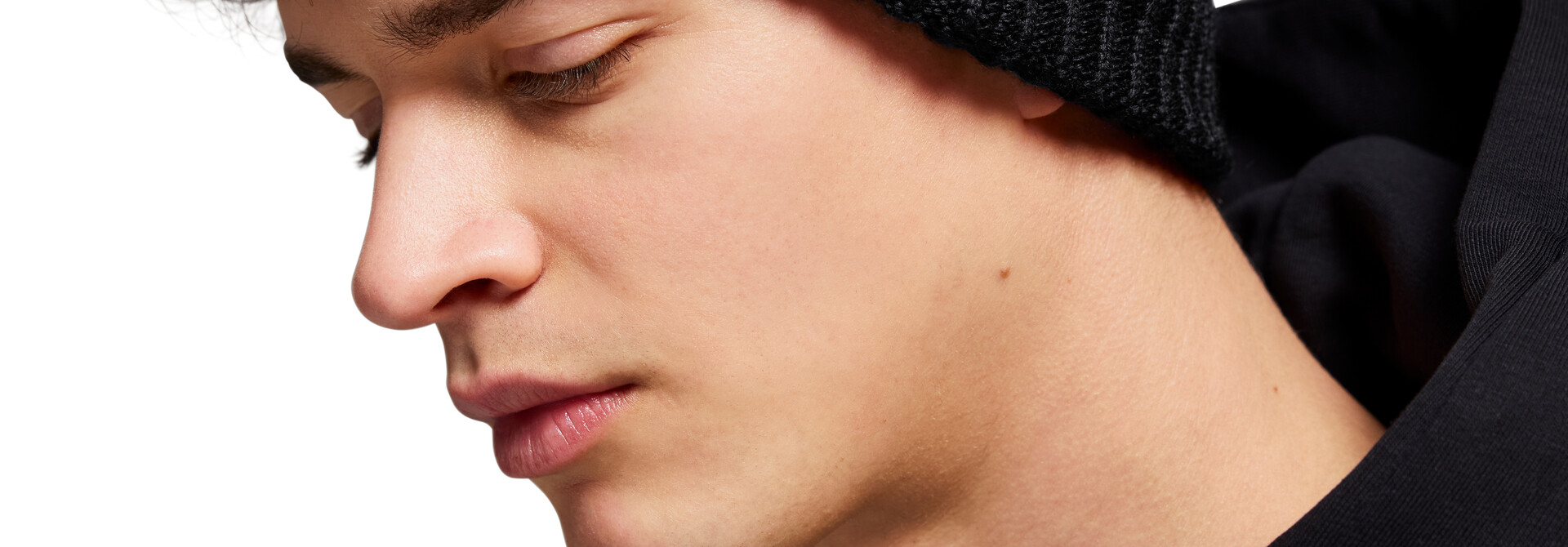 Studio Beanie in Black