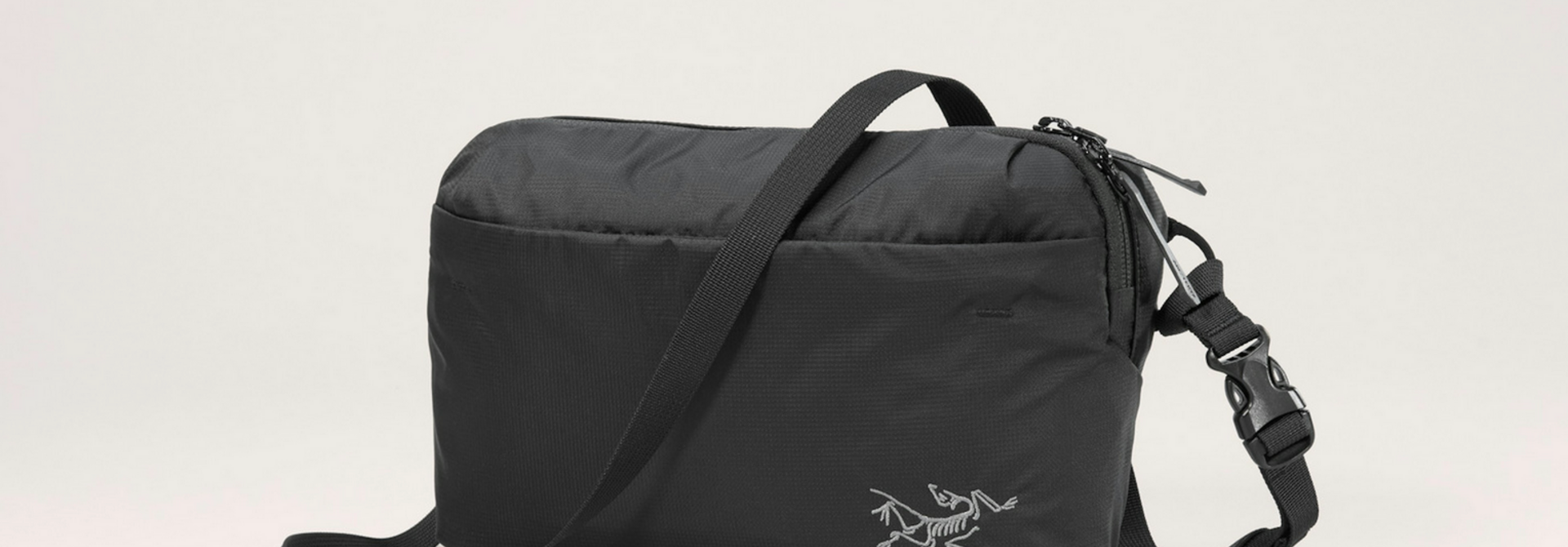 Heliad Crossbody Bag