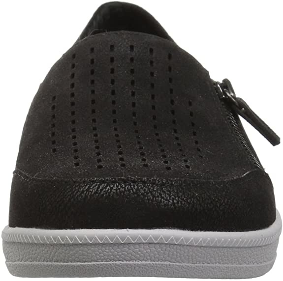 SKECHERS W MADISON AVE STREET SMART SLIP ON