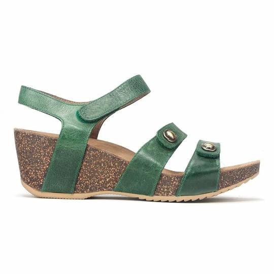 DANSKO W SAVANNAH WEDGE ADJUSTABLE SANDAL