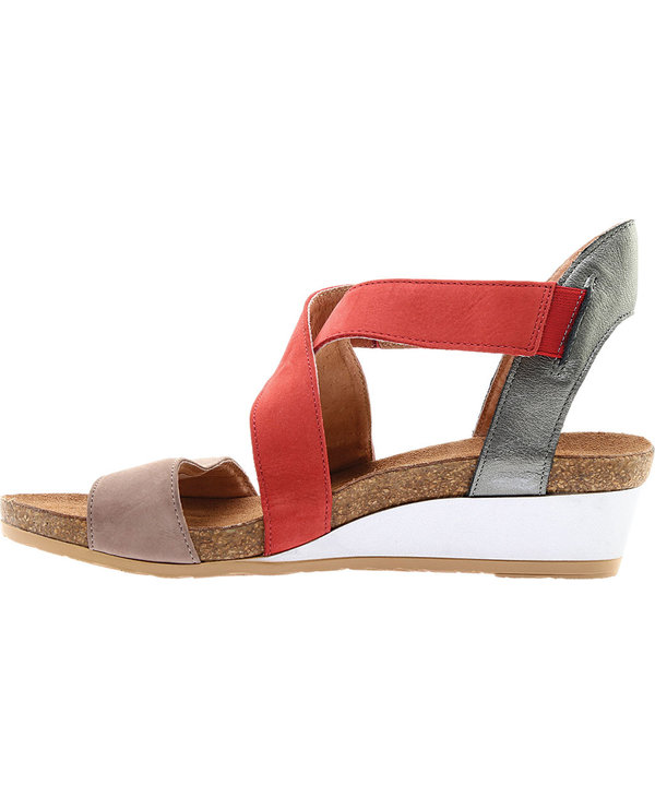 NAOT W VIXEN STRAPPY SANDAL