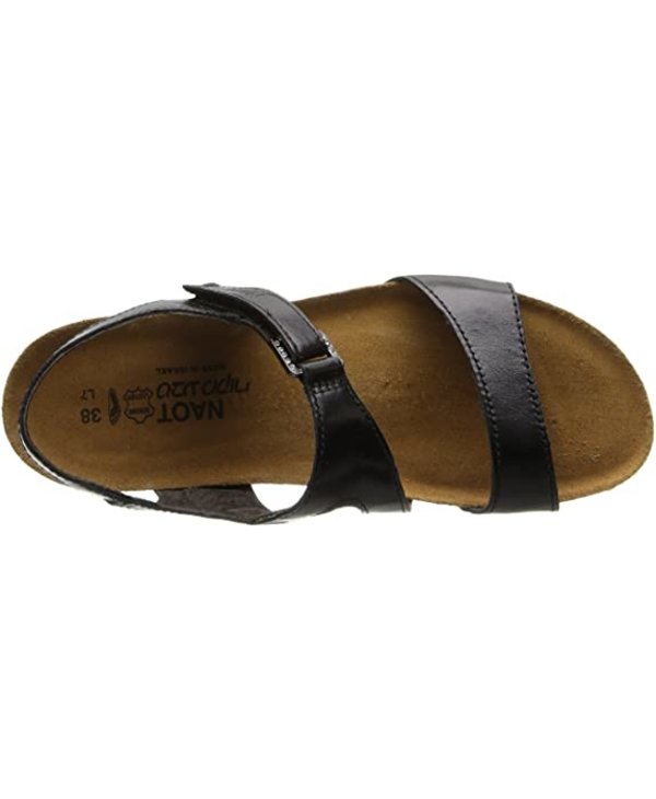 65% OFF on Lotto Men Beige Grey Sandals on Flipkart | PaisaWapas.com