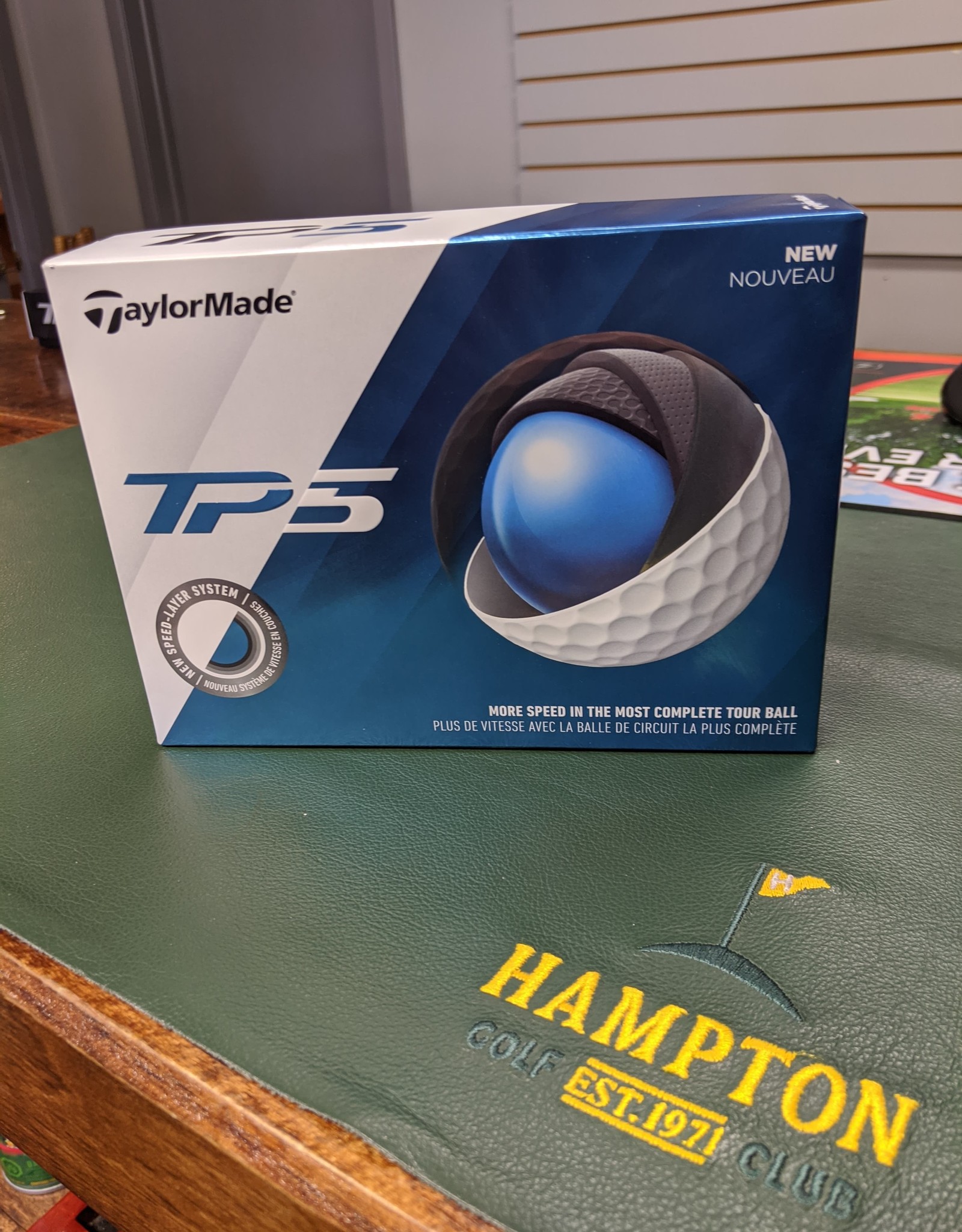 Taylor Made Taylor Made TP5 Golf Ball Dozen