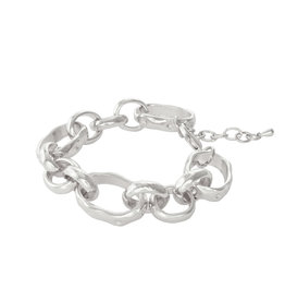 Jackie J Oval link bracelet with a hammered texture