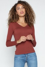 C'est Moi Rib Vneck Top