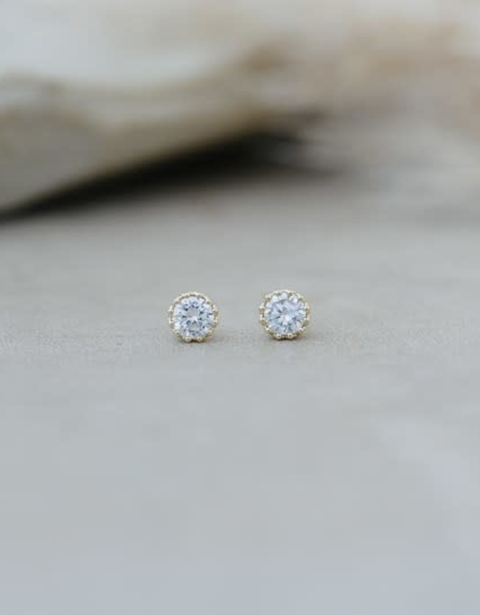 Glee Glee Vintage Studs