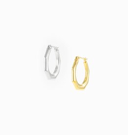 Jackie J 0.9" Oval hoops earrings with sharp edges Gold