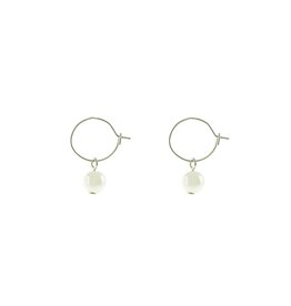 Jackie J Jackie J 0.4â€² Delicate hoops with acrylic pearl pendant Silver