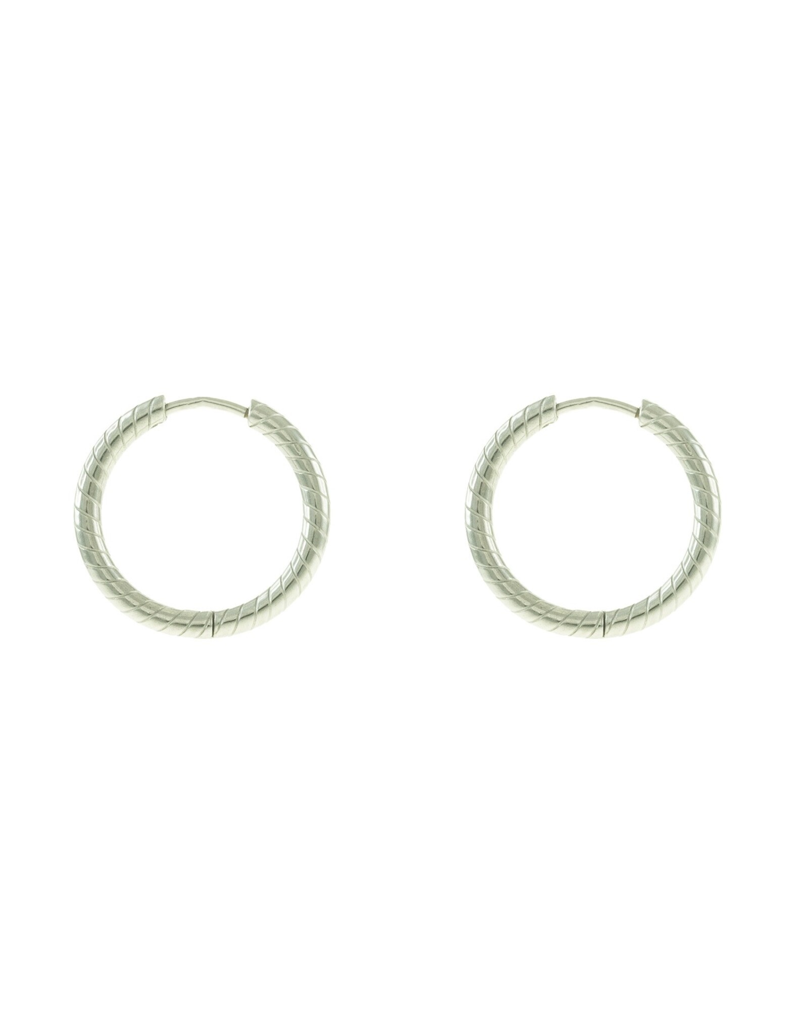 Jackie J 1″| Textured simple hoops Silver
