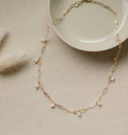 Glee Beatrice Pearl Necklace