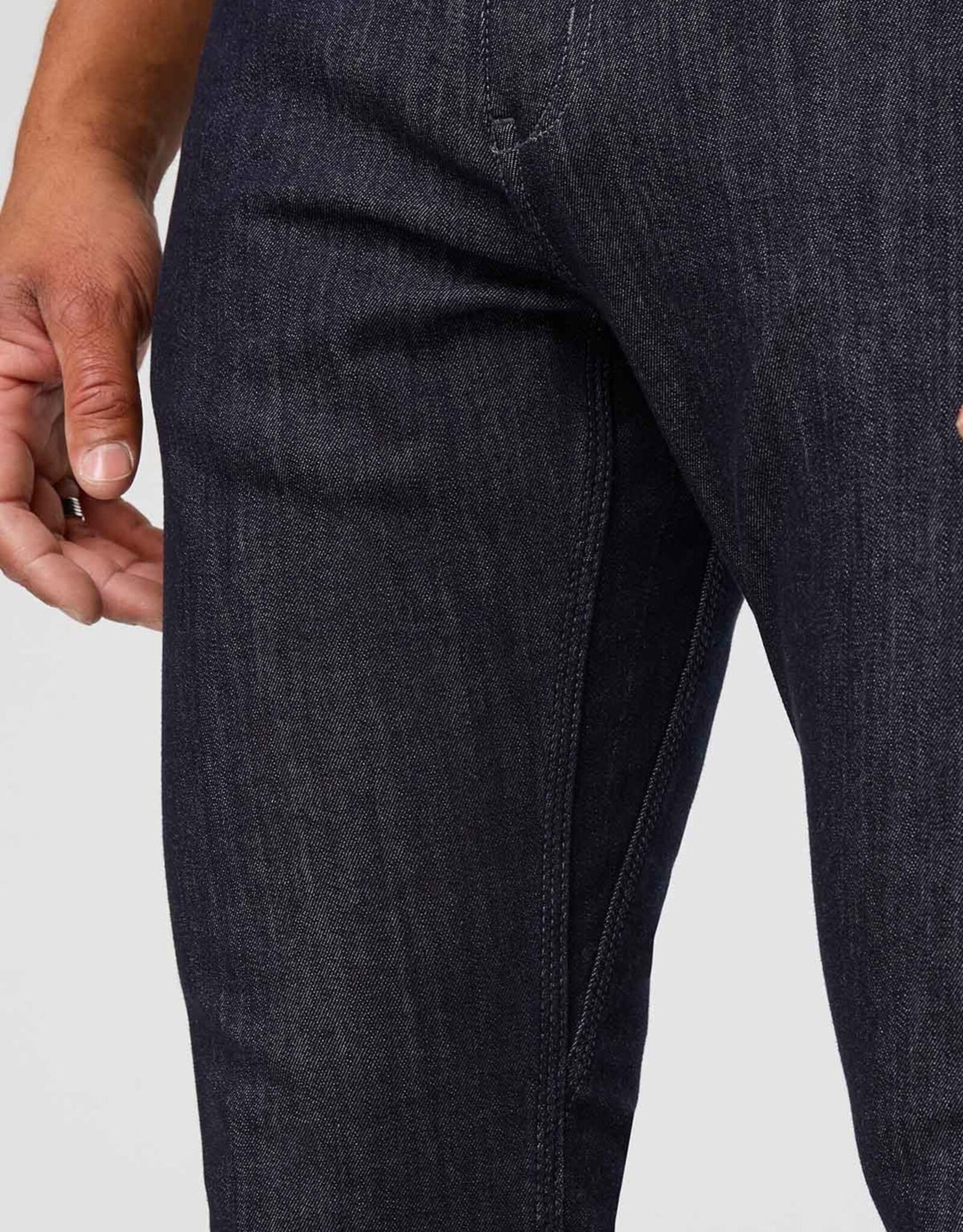 Duer MENS Performance Denim Relaxed Taper - Rinse