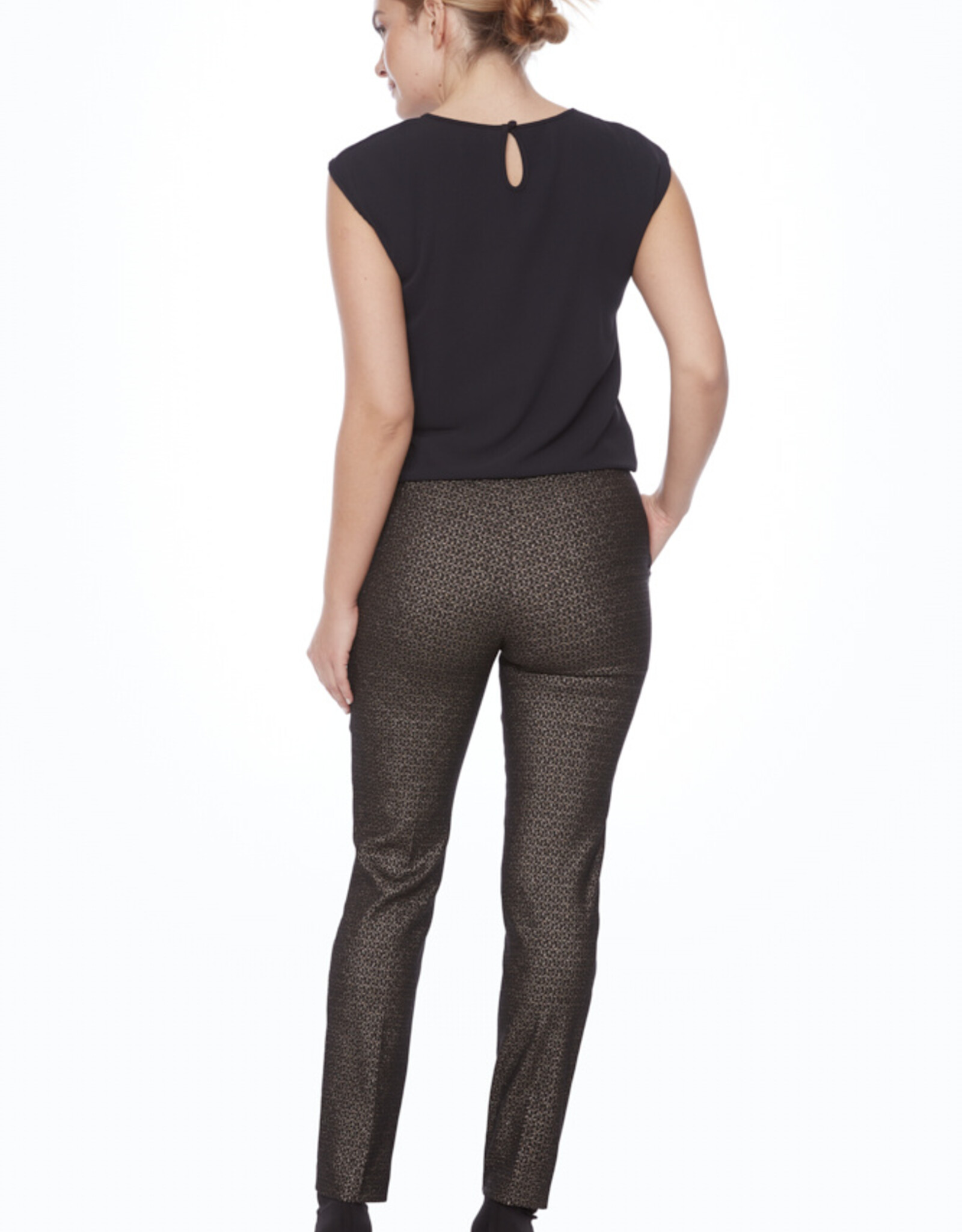 Up 31 In Trouser