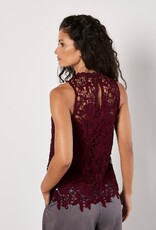 Apricot Guipure Lace Sleeveless Top