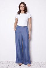 Up Wide Leg Tencel Pant