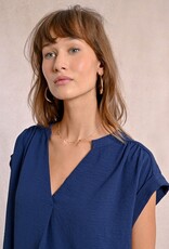 Molly Bracken VNck Sless Top