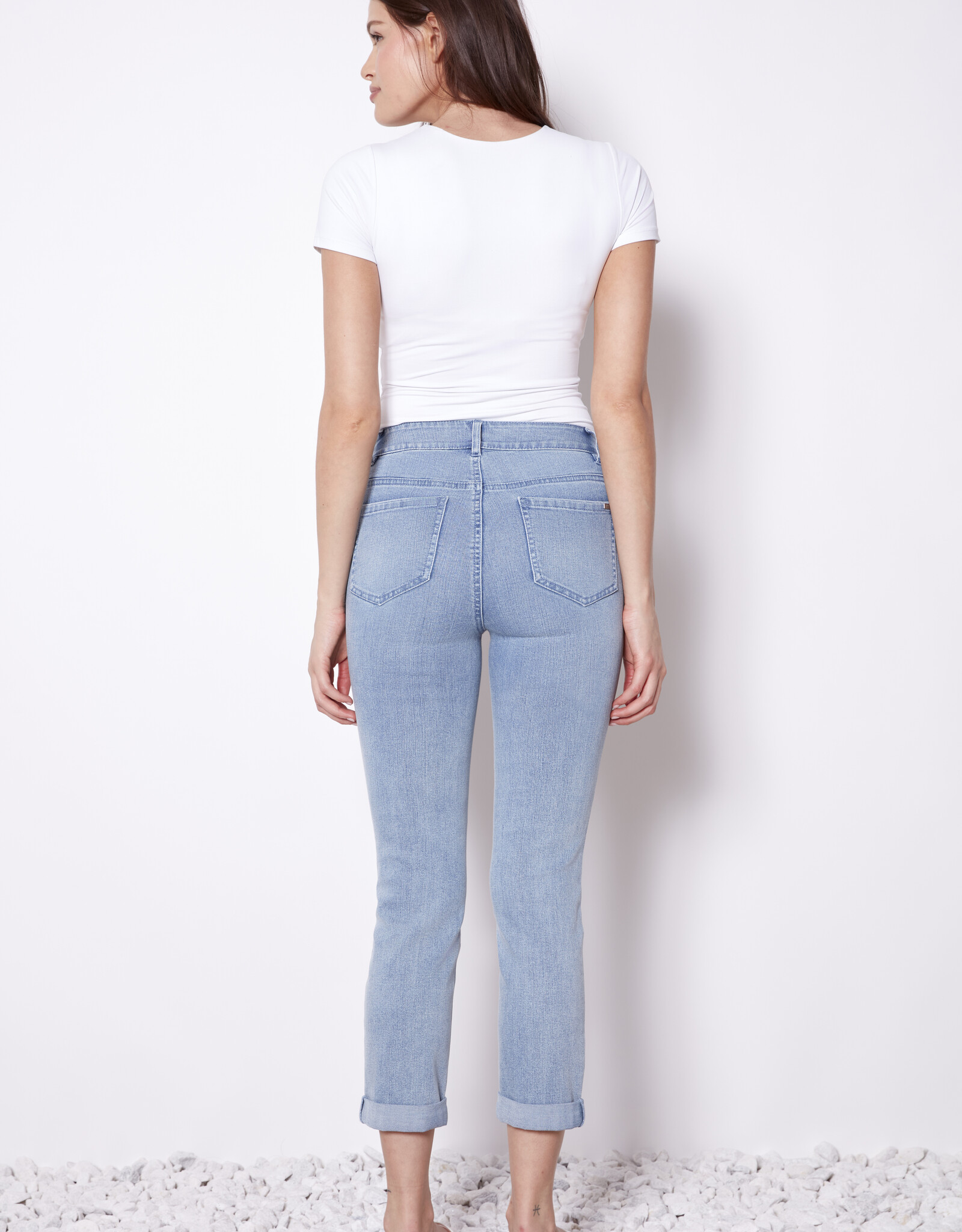 Up Denim Cropped Pant