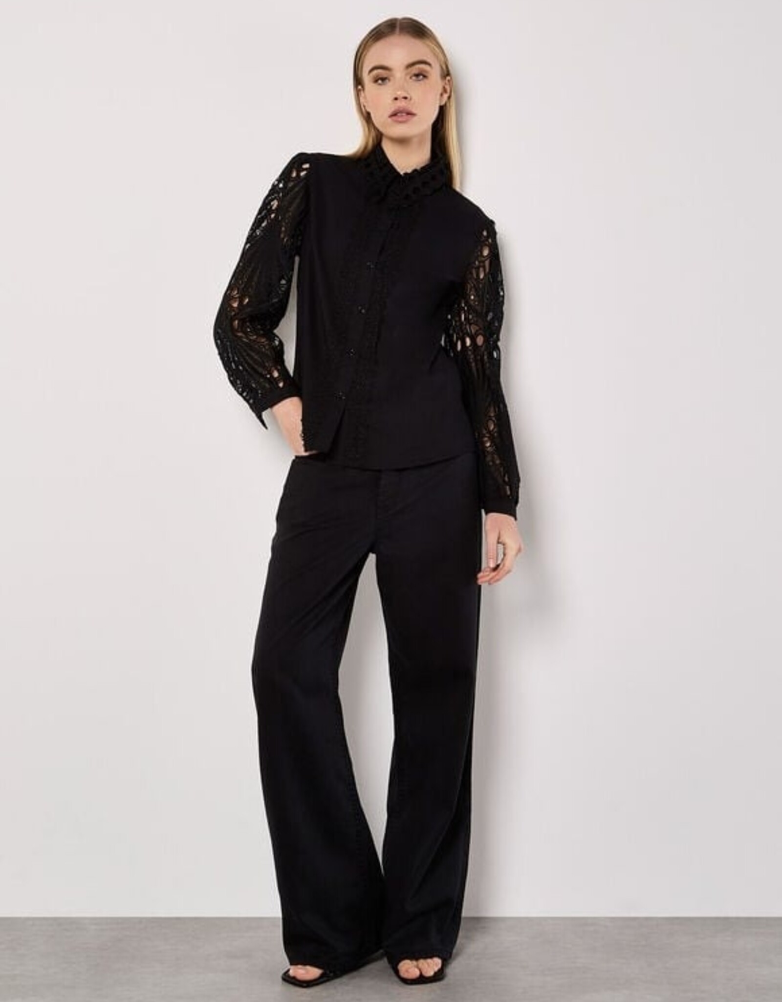 Apricot Lace Arm & Collar Poplin Shirt