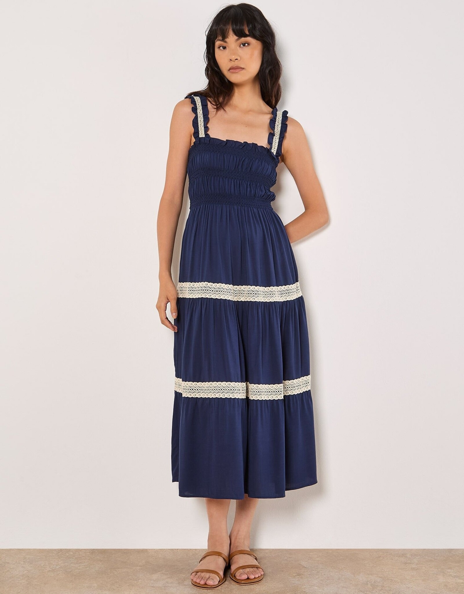 Apricot Smocked Nape Lace Dress